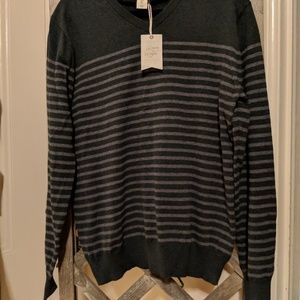 Bowen & Wright long sleeve knit sweater. BNWT.